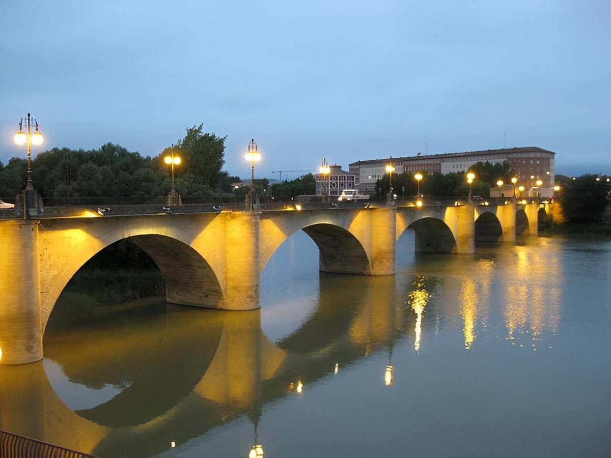 Jardines Del Ebro, 8 Pax, Ideal Grupos Logroño Exterior foto